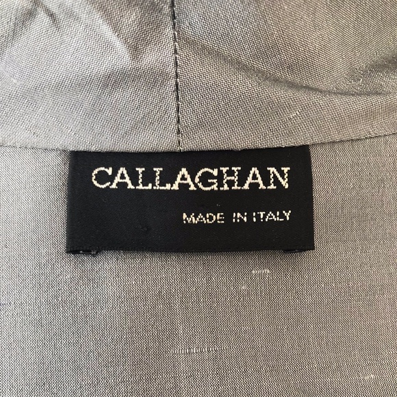 Silk Top Callaghan - Picture 3 of 5